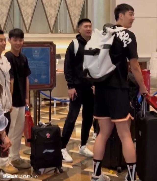 黑白配hd高清
