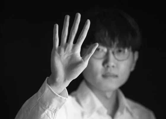 vk玩肚脐