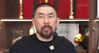 亚洲人成在线精品